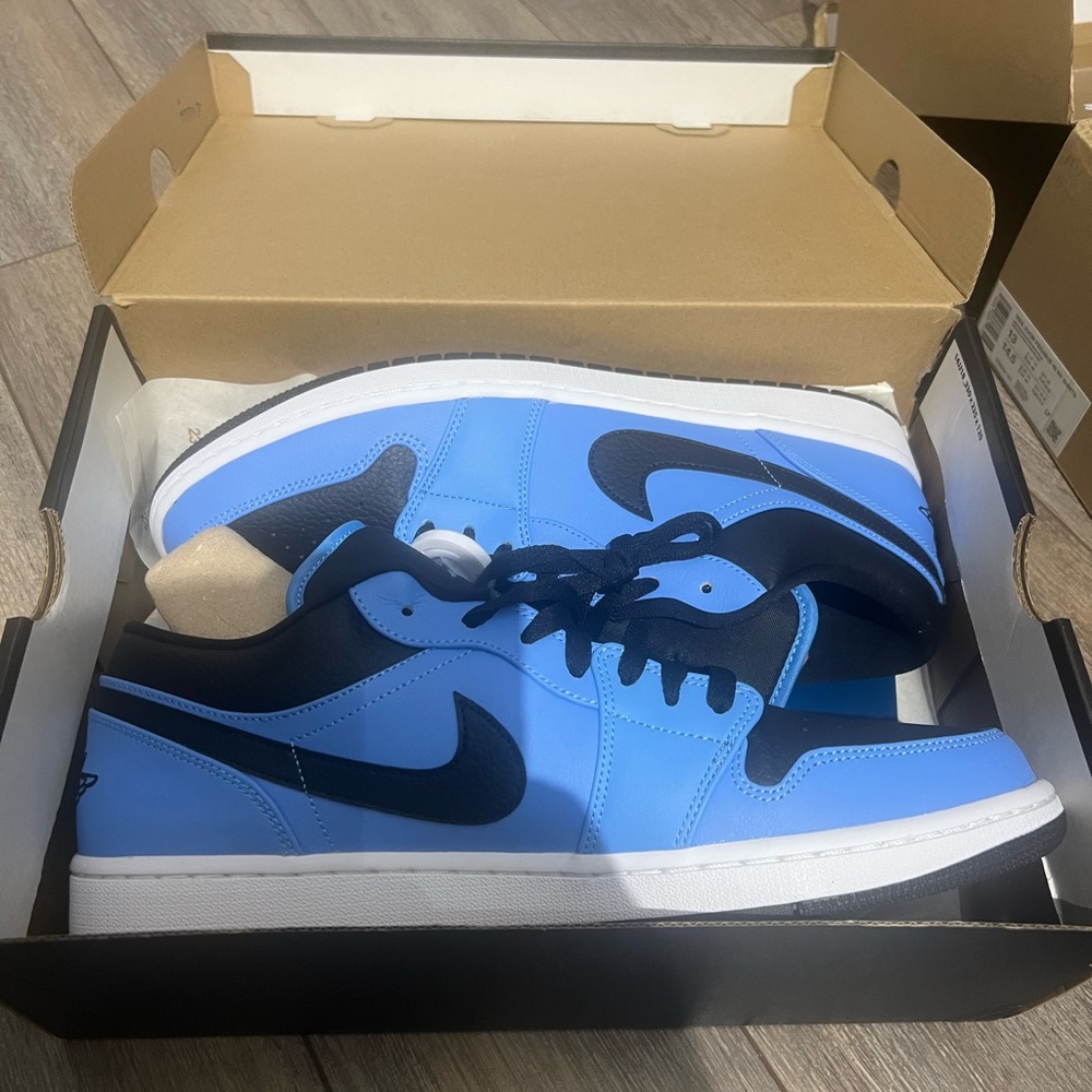 Nike Air Jordan 1 Low University Blue Black 553558-403 Size 13